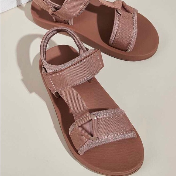 New blush sandals - Picture 3 of 12